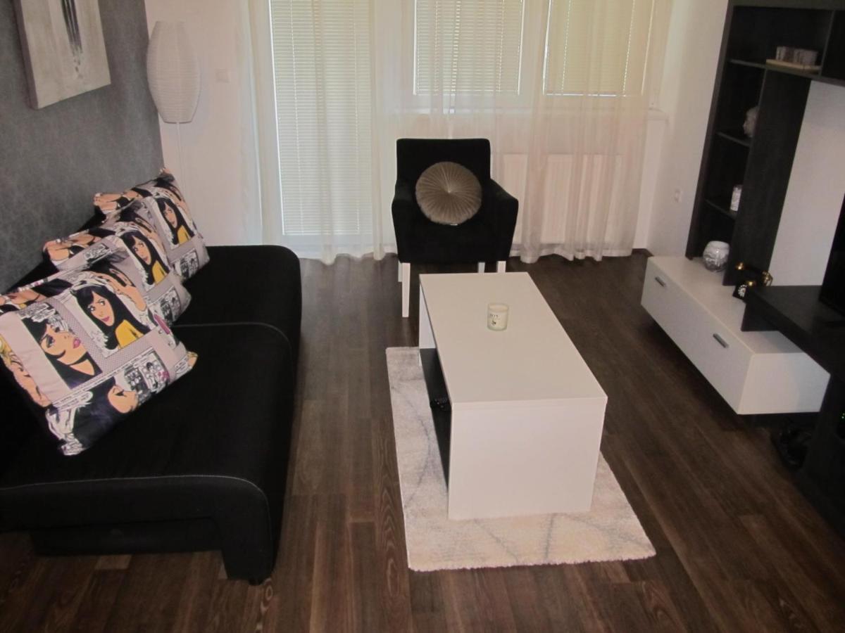 Apartment Ivi034 Крагуевац Екстериор снимка