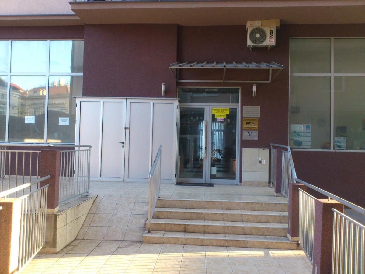 Apartment Ivi034 Крагуевац Екстериор снимка